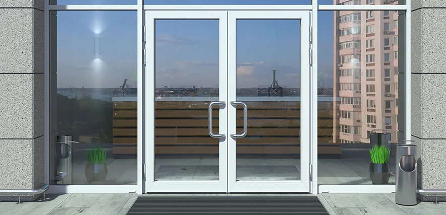 storefront glass repair in Hialeah Gardens, FL